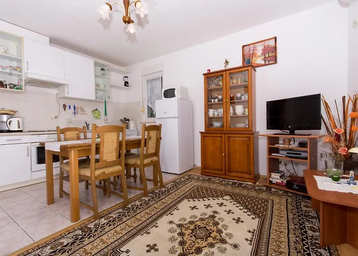 Apartments Katic