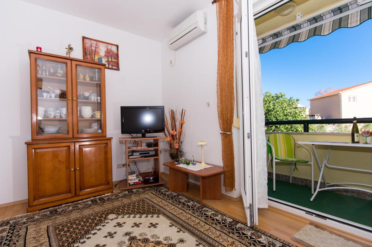 Apartment Katic *