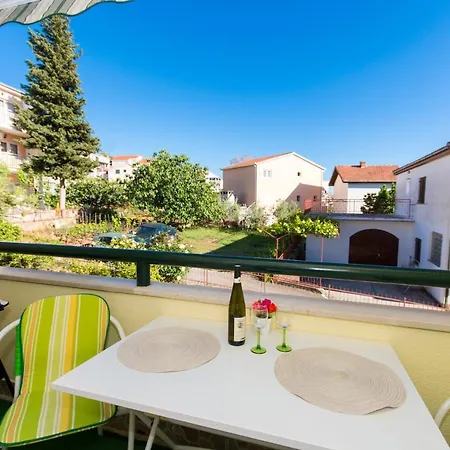 Apartments Katic Trogir Exterior photo