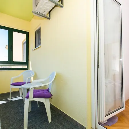Apartments Katic Trogir Exterior photo