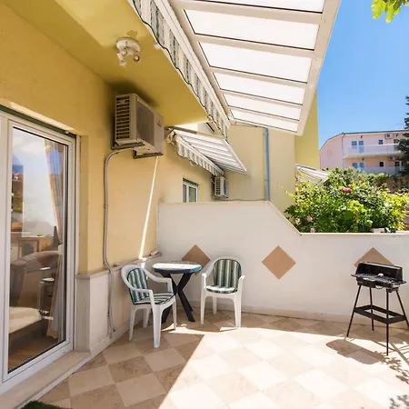 Apartments Katic Trogir Exterior photo