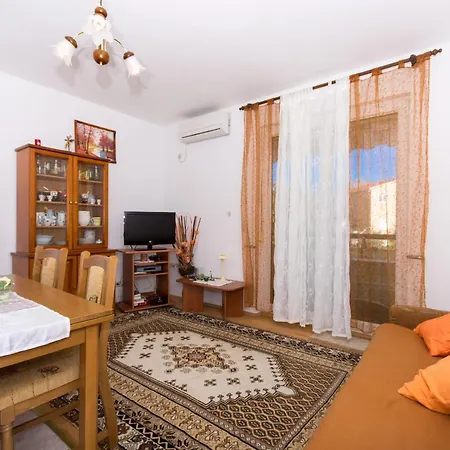 Apartments Katic Trogir Exterior photo