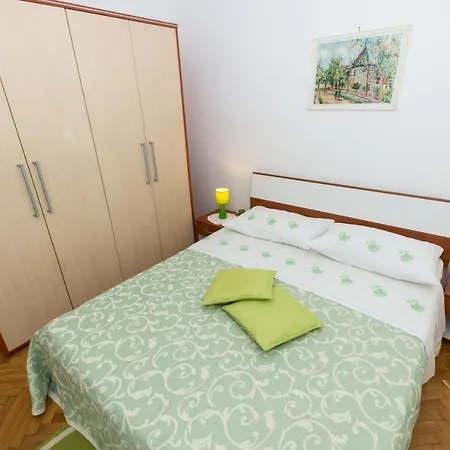 Apartments Katic Trogir Exterior photo