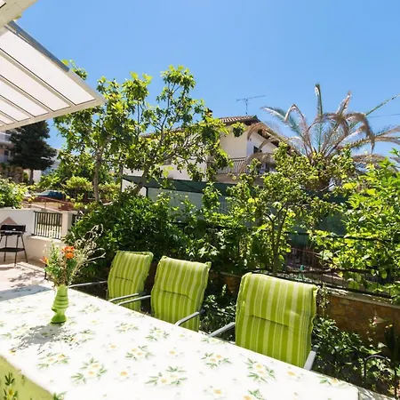 Apartments Katic Trogir Exterior photo