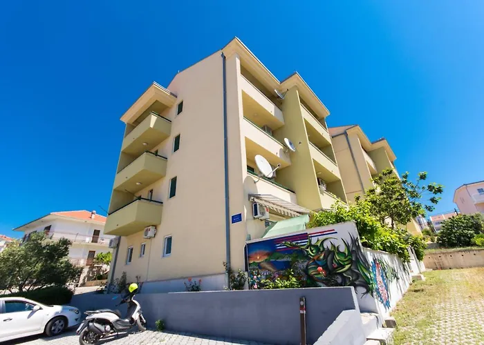 Apartments Katic